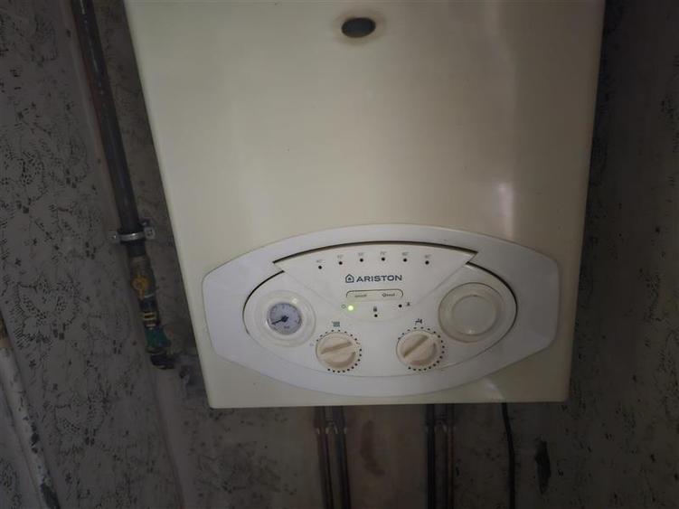 Apartament cu 2 camere semidecomandat în Micro I