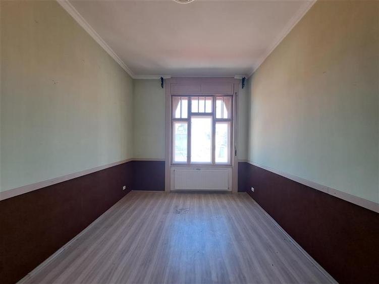 Apartament cu 3 camere, decomandat, situat in zona Semicentrala! - 4