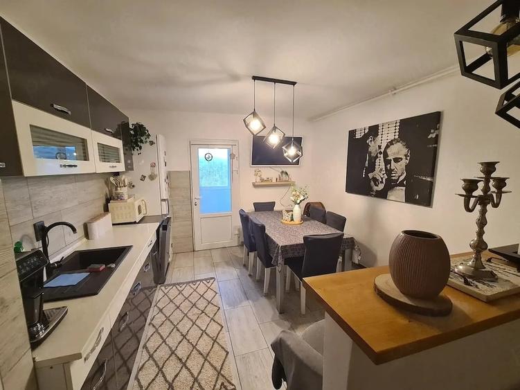 Apartament cu 2 camere decomandat în Govândari