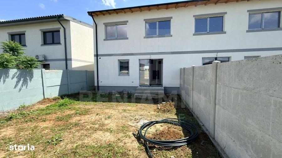 Casă cu 4 camere în Central