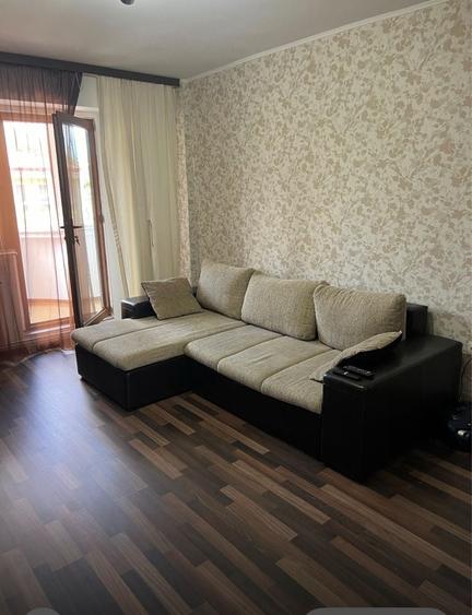 Apartament cu 2 camere decomandat în Radu Negru