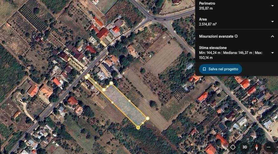 Teren de 2500 mp, în Merei