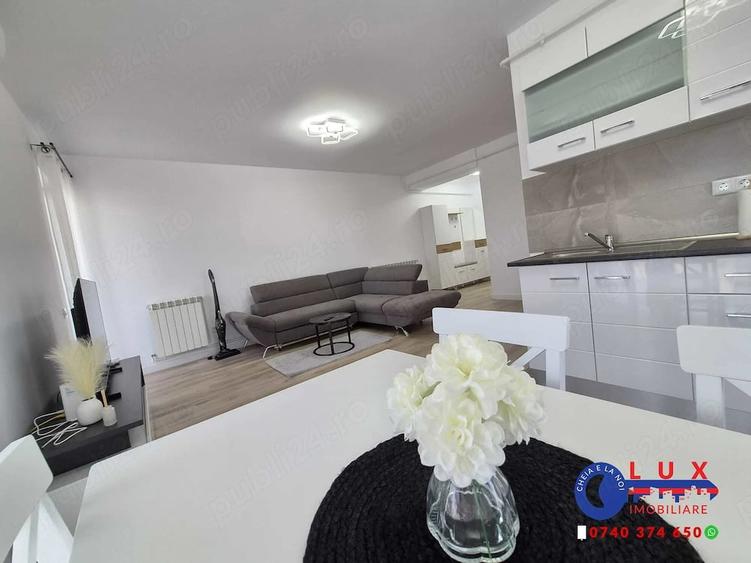 Apartament cu 2 camere decomandat în E3