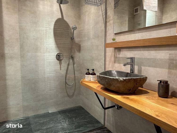 Apartament cu 3 camere decomandat în Între Lacuri
