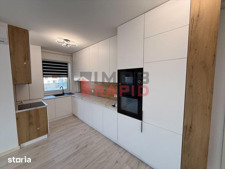 Apartament cu 4 camere decomandat în Central