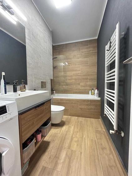 Apartament cu 2 camere decomandat în Exterior Vest