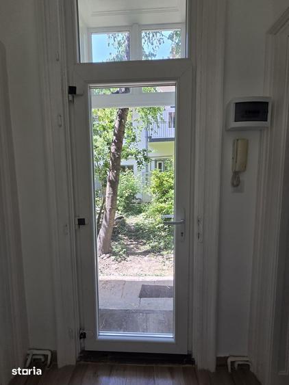 Apartament cu 2 camere, mobilat în Central