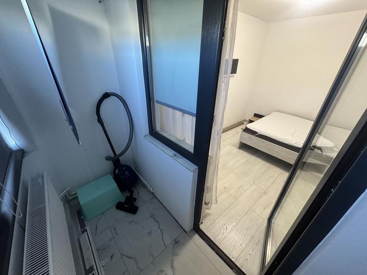 Apartament cu 2 camere semidecomandat, mobilat în Casa de Cultură