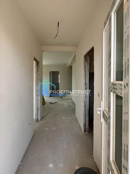 Duplex cu 4 camere cu Canalizare în Moșnița Veche