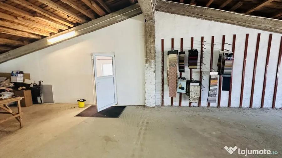 Casă cu 7 camere cu Teren 900 Mp în Chiajna