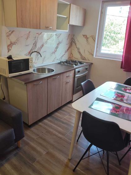 Proprietar inchiriez apartament 2 camere - 6