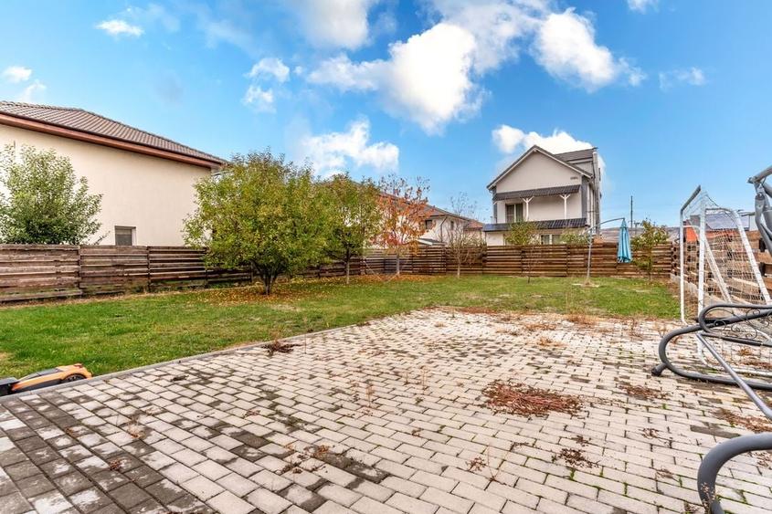 Casă individuală cu 5 camere cu Teren 600 Mp în Gilău