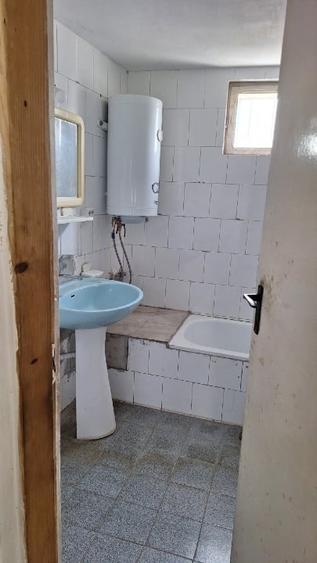Casă individuală cu 4 camere cu Canalizare în Afumați