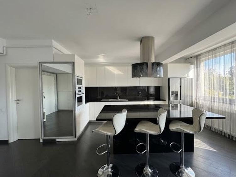 Apartament cu 3 camere în Lunca Cetățuii