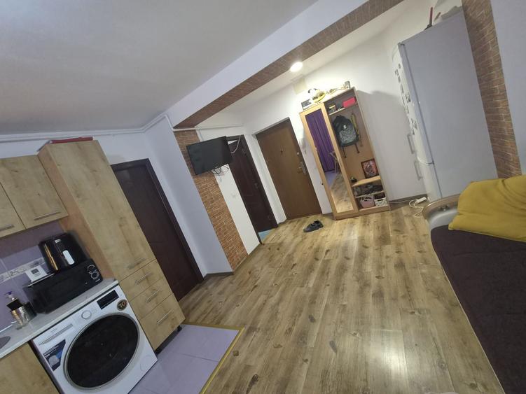 Apartament cu 2 camere în Berceni