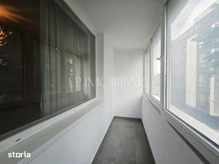 Apartament cu 3 camere, mobilat în Grivița