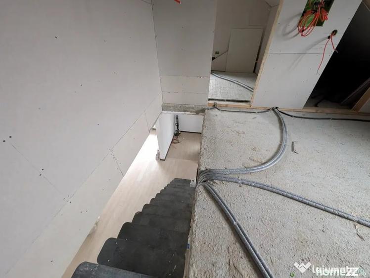 Casă cu 3 camere cu Teren 315 Mp în Central