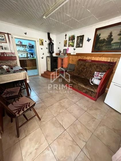 Casa de vanzare | 90 mp utili | 3 camere | 2 anexe | Garaj - 7