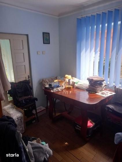 VAND CASA in Poiana Campina,Pietrisu