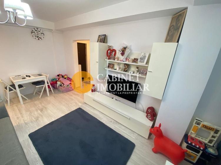Apartament cu 2 camere semidecomandat în Păcurari