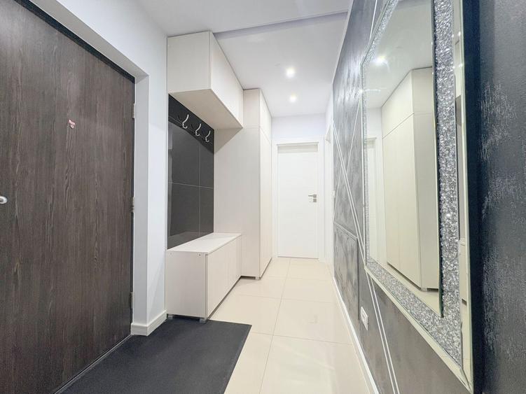 Apartament cu 2 camere decomandat, mobilat în Aradului