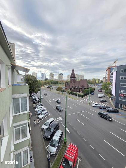 Apartament cu 2 camere în Centrul Civic