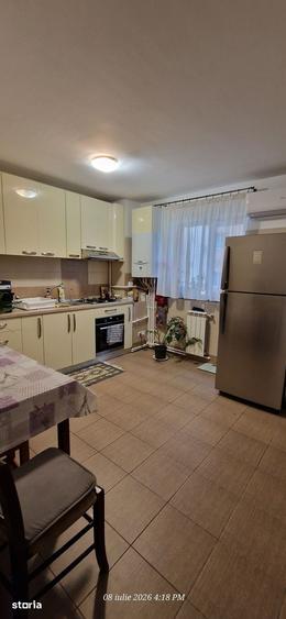Apartament cu 4 camere decomandat în Tătărași