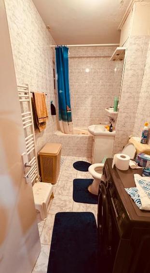 Apartament cu 2 camere decomandat în Astra
