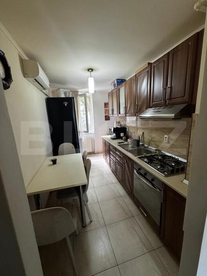 Apartament cu 3 camere decomandat în Luduș