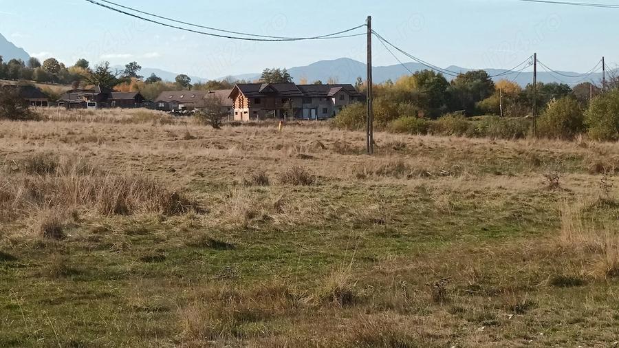 Teren de 10156 mp, în Central