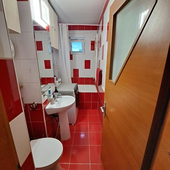 Apartament cu 2 camere semidecomandat în Nord
