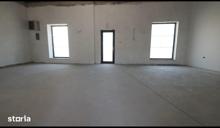 Spațiu comercial, de 84 mp, în Blașcovici