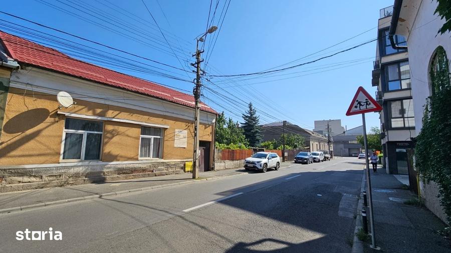 Casă cu 2 camere cu Teren 173 Mp în Mărăști