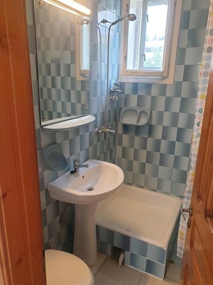 Casă cu 4 camere decomandat cu Teren 150 Mp în Zorilor