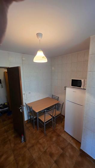 Apartament cu 2 camere decomandat în Ciorogârla