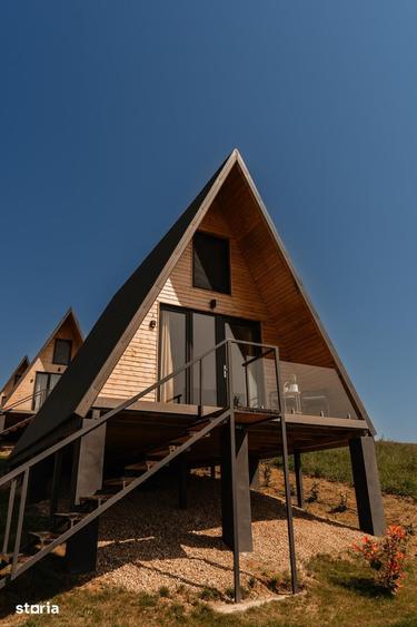 Casă cu 5 camere cu Teren 1500 Mp în Băile Felix