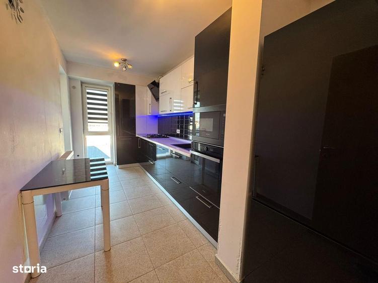 Apartament cu 3 camere în Central