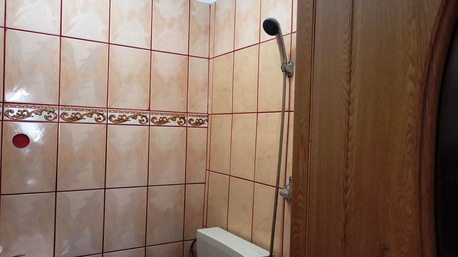 Casă individuală cu 3 camere cu Canalizare în Micro 5