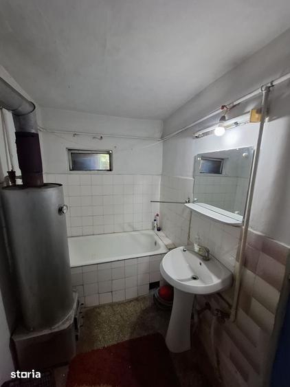 Casă cu 4 camere cu Teren 163 Mp în Faleza Nord