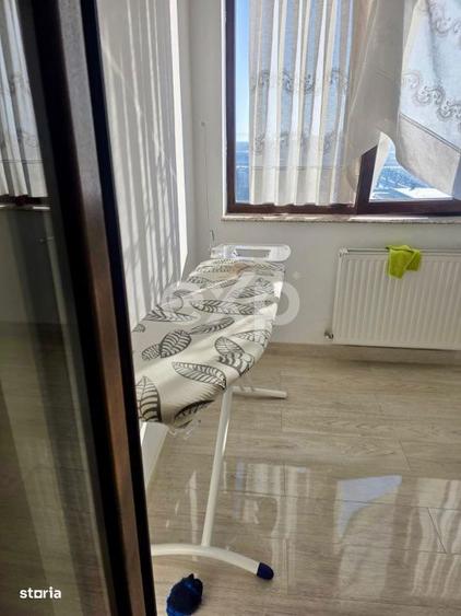 Apartament de inchiriat 4 camere, decomandat Tractorul - 120 m - 12
