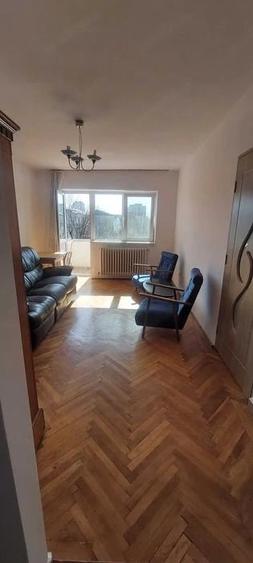 Apartament cu 2 camere decomandat în Cetate
