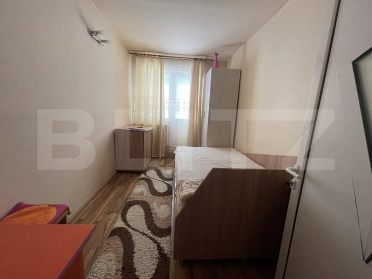 Apartament cu 4 camere decomandat în Porolissum