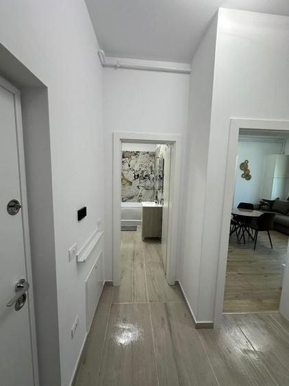 Apartament cu 2 camere decomandat, mobilat în Giroc