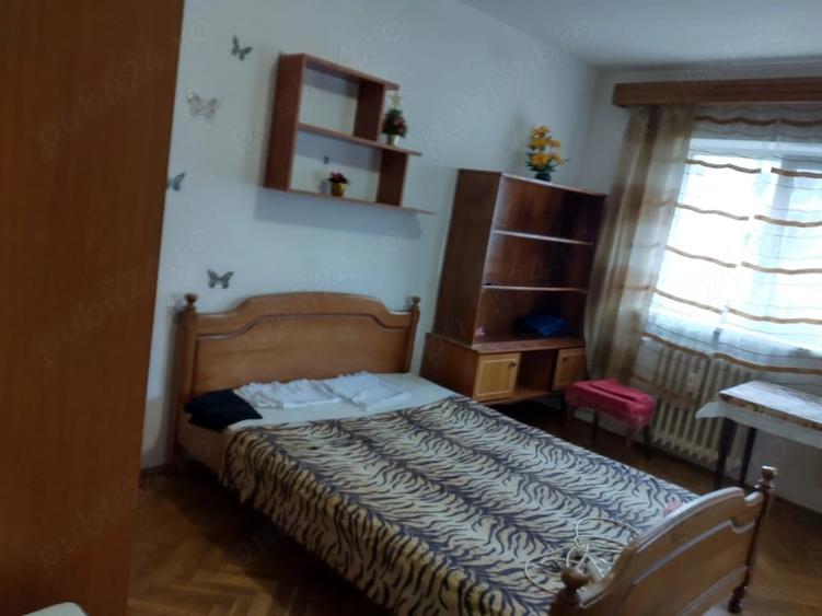 Garsonieră decomandată în Central