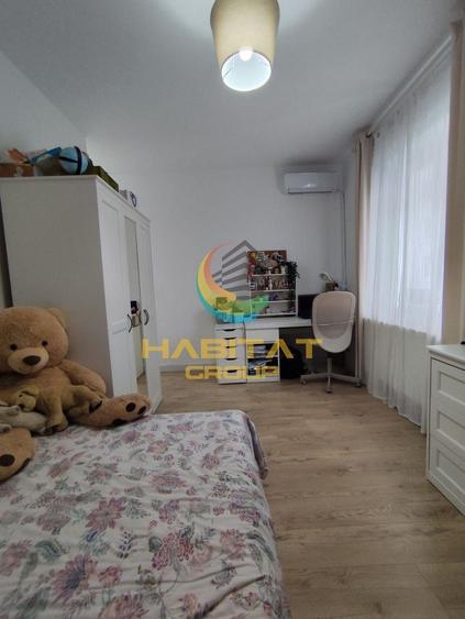 Apartament cu 4 camere decomandat, mobilat în Brâncoveanu
