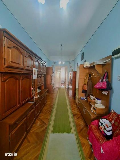 Apartament cu 4 camere în Ultracentral