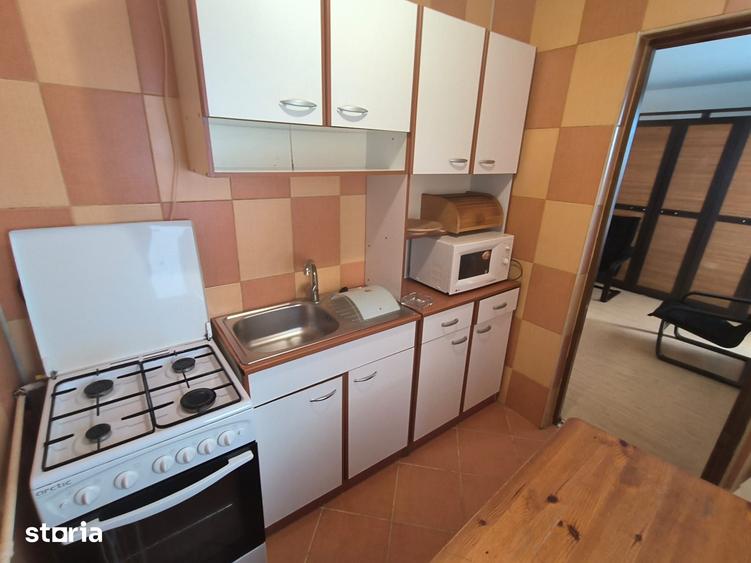 Garsoniera langa metrou Gorjului, cf 1, bloc mixt,izolat termic - 8