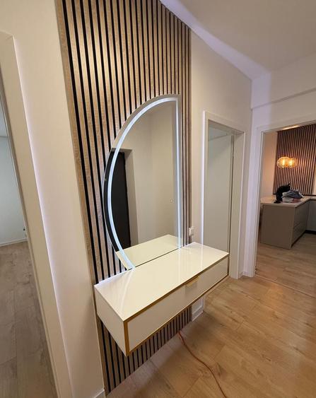 Apartament cu 3 camere decomandat, mobilat în Exterior Sud