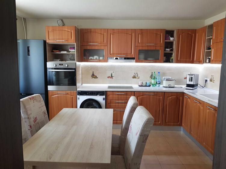 Casă cu 4 camere în Gai