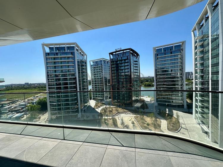 Apartament cu 3 camere în Barbu Văcărescu